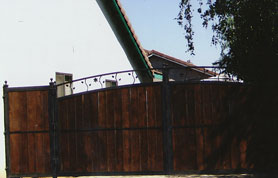 Wood Privacy Side Gate